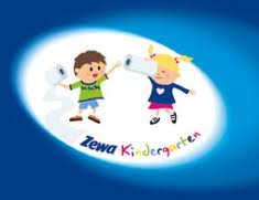 Logo von Zewa mit Kindern