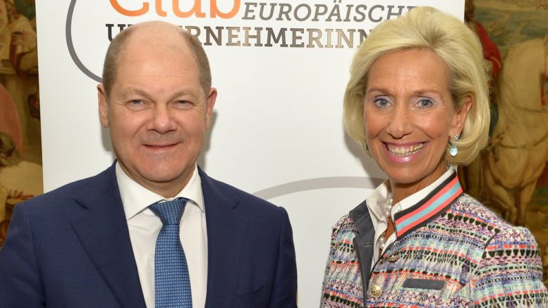 Olaf Scholz und Kristina Tröger