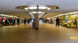 Die Mönckeberg Passage eine Unterführung am Hamburger Hauptbahnhof