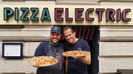 Das offizielle Pizza Electric Eröffnungsfoto