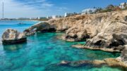 Klippen und Meer auf Zypern