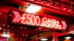 Cash und Jackpot - Leuchtwerbung