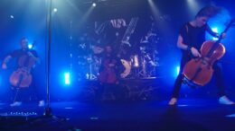 Die Cello-Metaler von Apocalyptica auf der Bühne in der Großen Freiheit 36 Hamburg.